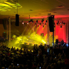 &Kappa;&alpha;&lambda;&omicron;&beta;&iota;&delta;&omicron;ύ&rho;&eta;&sigmaf; &Sigma;&upsilon;&nu;&alpha;&upsilon;&lambda;ί&epsilon;&sigmaf; Sound & Light &Beta;ό&lambda;&omicron;&sigmaf; 58