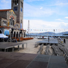 &Kappa;&alpha;&lambda;&omicron;&beta;&iota;&delta;&omicron;ύ&rho;&eta;&sigmaf; &Sigma;&upsilon;&nu;&alpha;&upsilon;&lambda;ί&epsilon;&sigmaf; Sound & Light &Beta;ό&lambda;&omicron;&sigmaf; 61