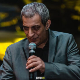 &Kappa;&alpha;&lambda;&omicron;&beta;&iota;&delta;&omicron;ύ&rho;&eta;&sigmaf; &Sigma;&upsilon;&nu;&alpha;&upsilon;&lambda;ί&epsilon;&sigmaf; - Live - Sound Light &Beta;ό&lambda;&omicron;&sigmaf; 77