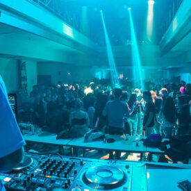 &Kappa;&alpha;&lambda;&omicron;&beta;&iota;&delta;&omicron;ύ&rho;&eta;&sigmaf; DJ Parties Sound Light &Beta;ό&lambda;&omicron;&sigmaf; 27