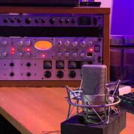 &Kappa;&alpha;&lambda;&omicron;&beta;&iota;&delta;&omicron;ύ&rho;&eta;&sigmaf; Studio - Sound Light &Beta;ό&lambda;&omicron;&sigmaf; 07